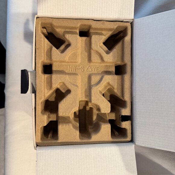 Scentsy Hocus Pocus Wax Warmer - Gently Used with Box - Picture 8 of 15